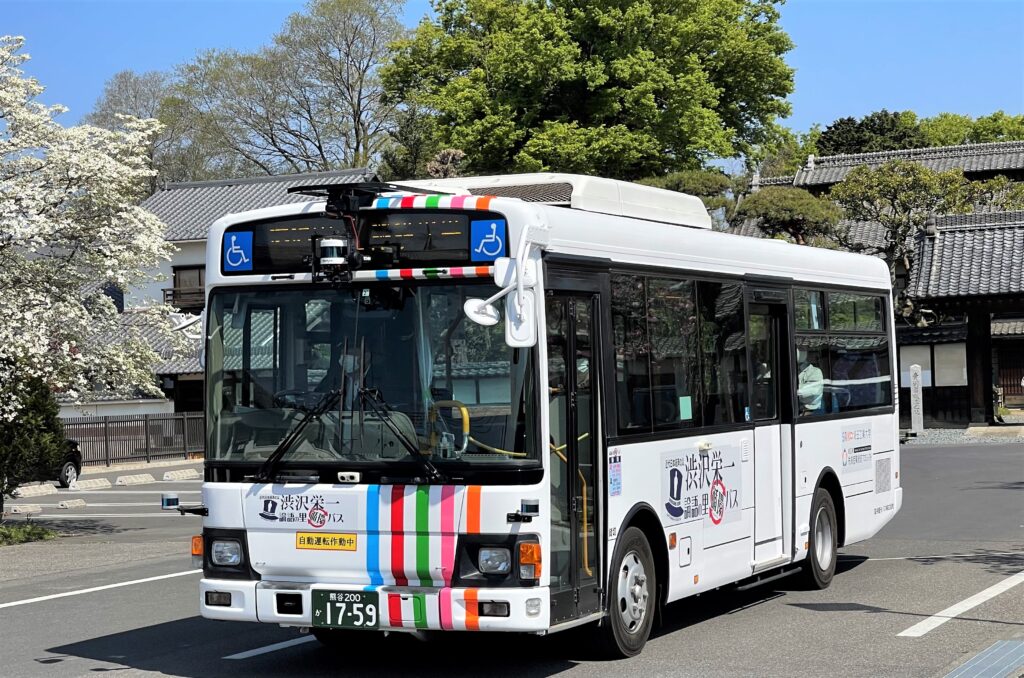 埼玉工業大学が開発した自動運転バス。全長９メートル58人乗り